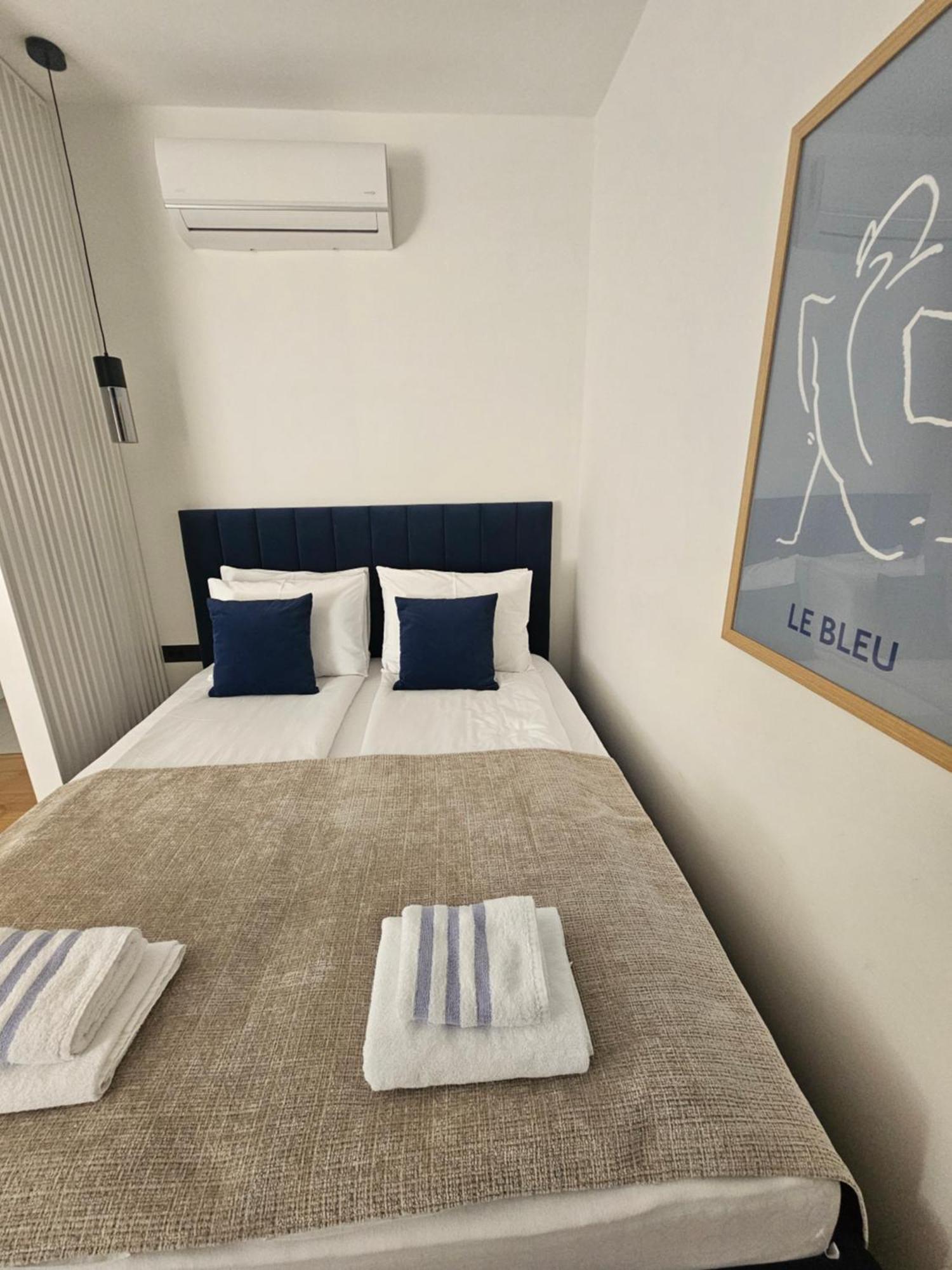 Regent Blue Apartments - Free Private Parking 莫斯塔尔 外观 照片